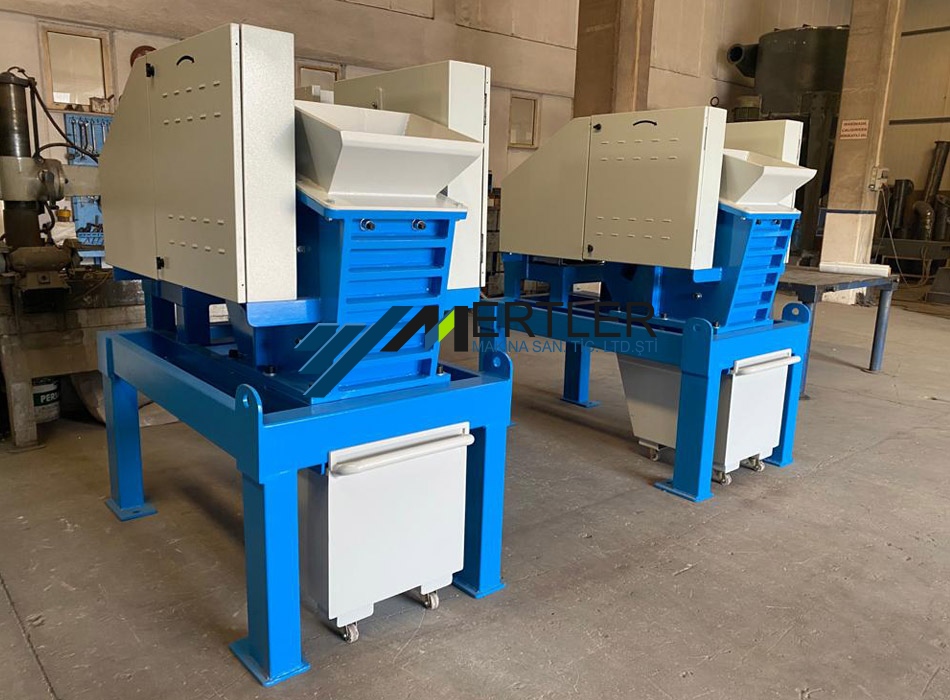 LB 300 Pilot Scale Jaw Crusher